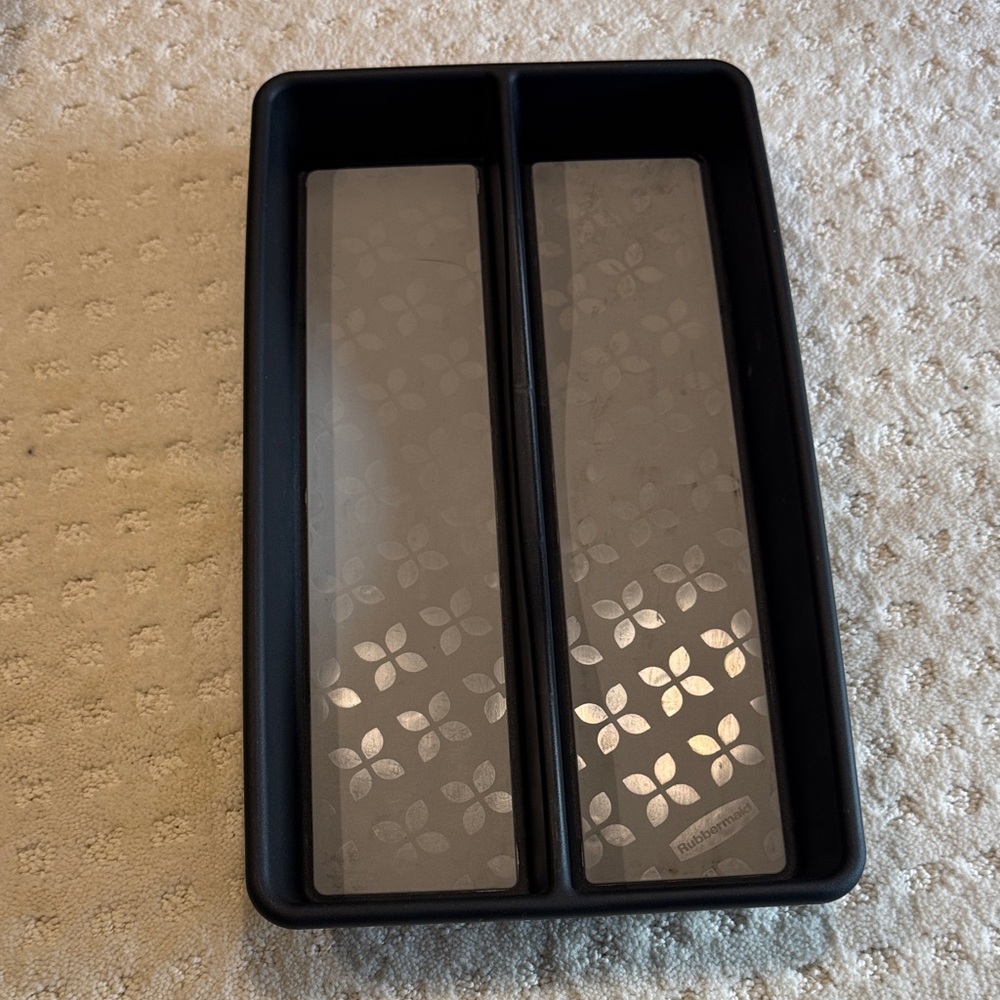 Rubbermaid Black Dual-Compartment Organizer